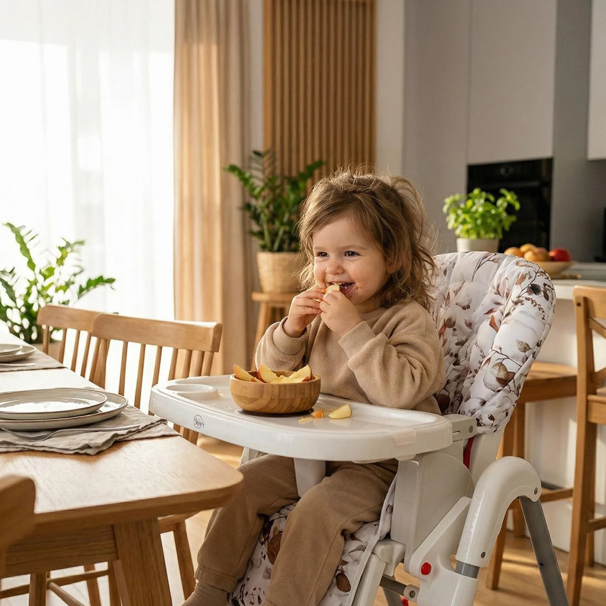 Funda trona universal - cojin para de tronas fundo silla para niños y niñas comer Cojín para silla infantil con revestimiento impermeable y estable certificado Oeko-Tex Safari