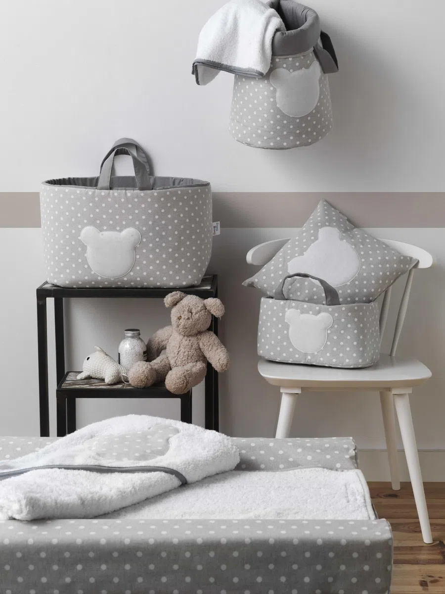 Funny Baby | Colchoneta Cambiador Bebé Impermeable 48x70 cm – Espuma Acolchada con Bordes Elevados, Funda Lavable y Toalla de Rizo – Cambiador para Cómoda Diseño Topos