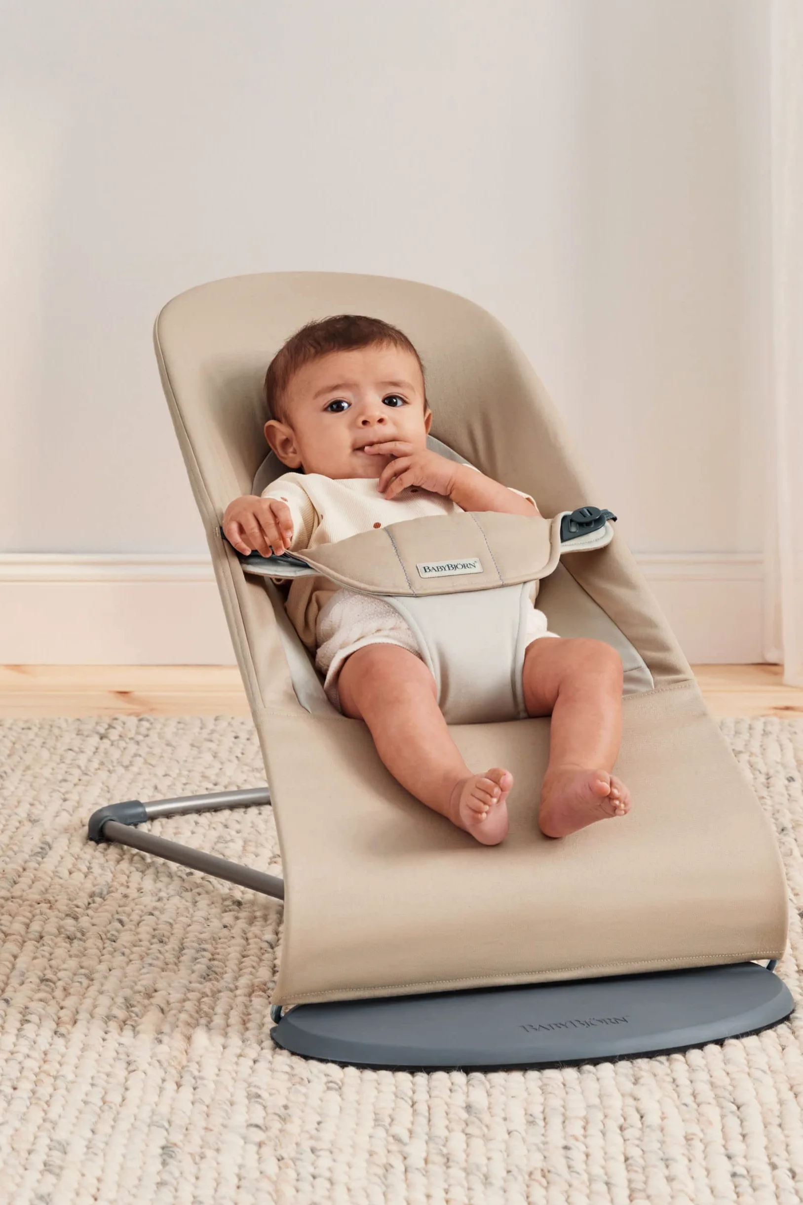 BabyBjörn Hamaca Balance Soft, Tejido, Caqui/Beige