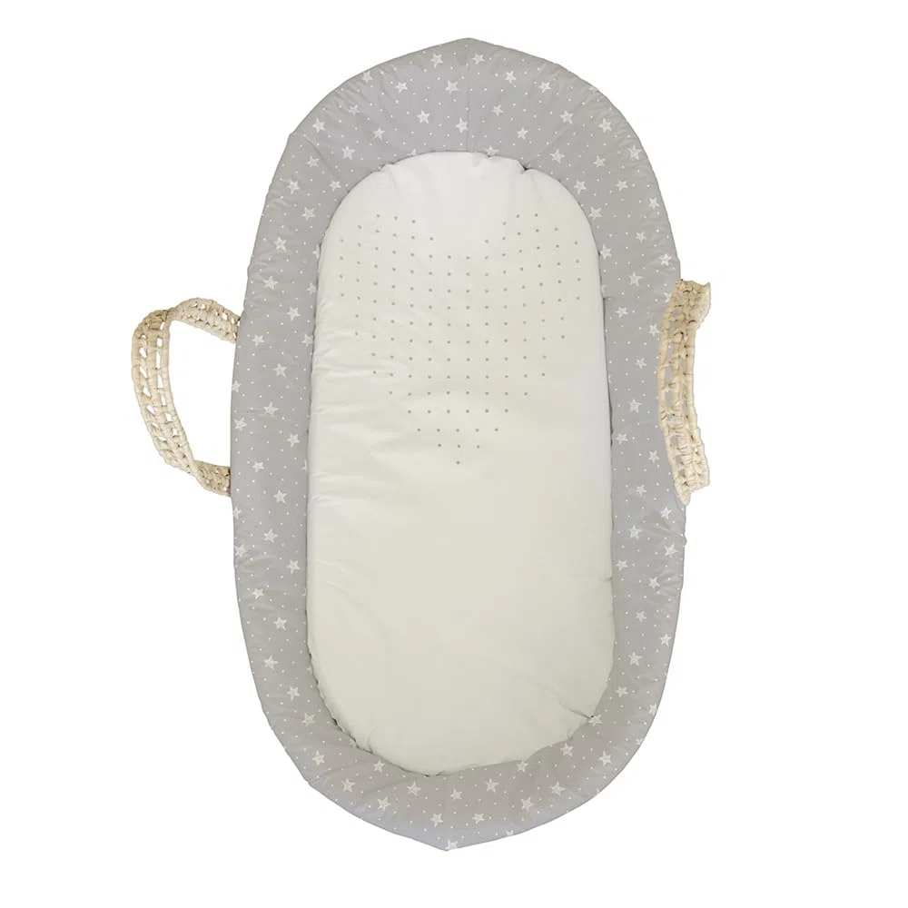Tanuki Moisés de Mimbre Natural para Bebé con Base de Madera - Hecho a Mano - Colchón Incluido - Estilo nórdico Stars&Dots Gris