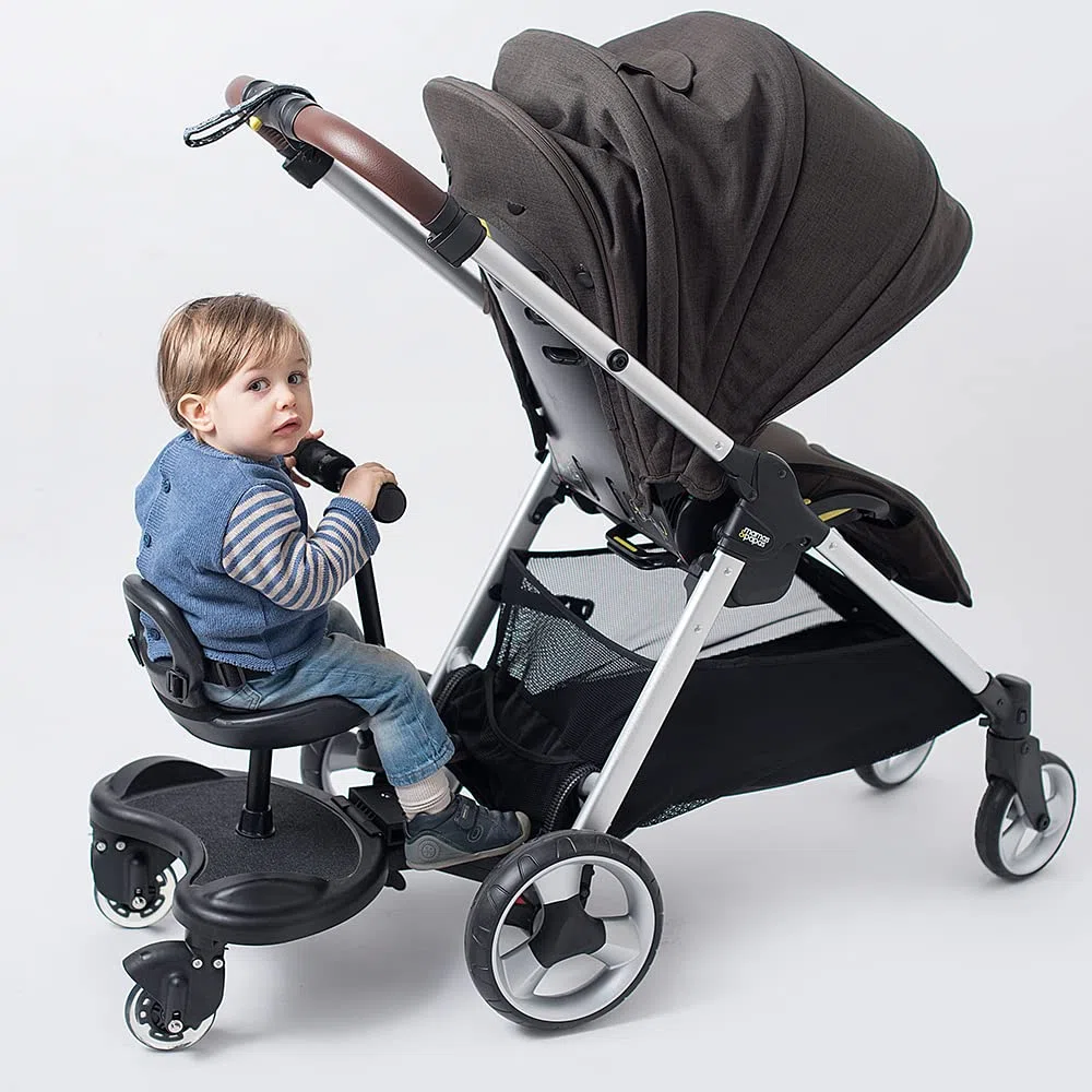 Olmitos - Patinete y Asiento Universal para Carrito de Bebé Negro - Plataforma Adaptable para Silla de Paseo - Fácil de montar - Incluye almohada acolchada y superficie antideslizante