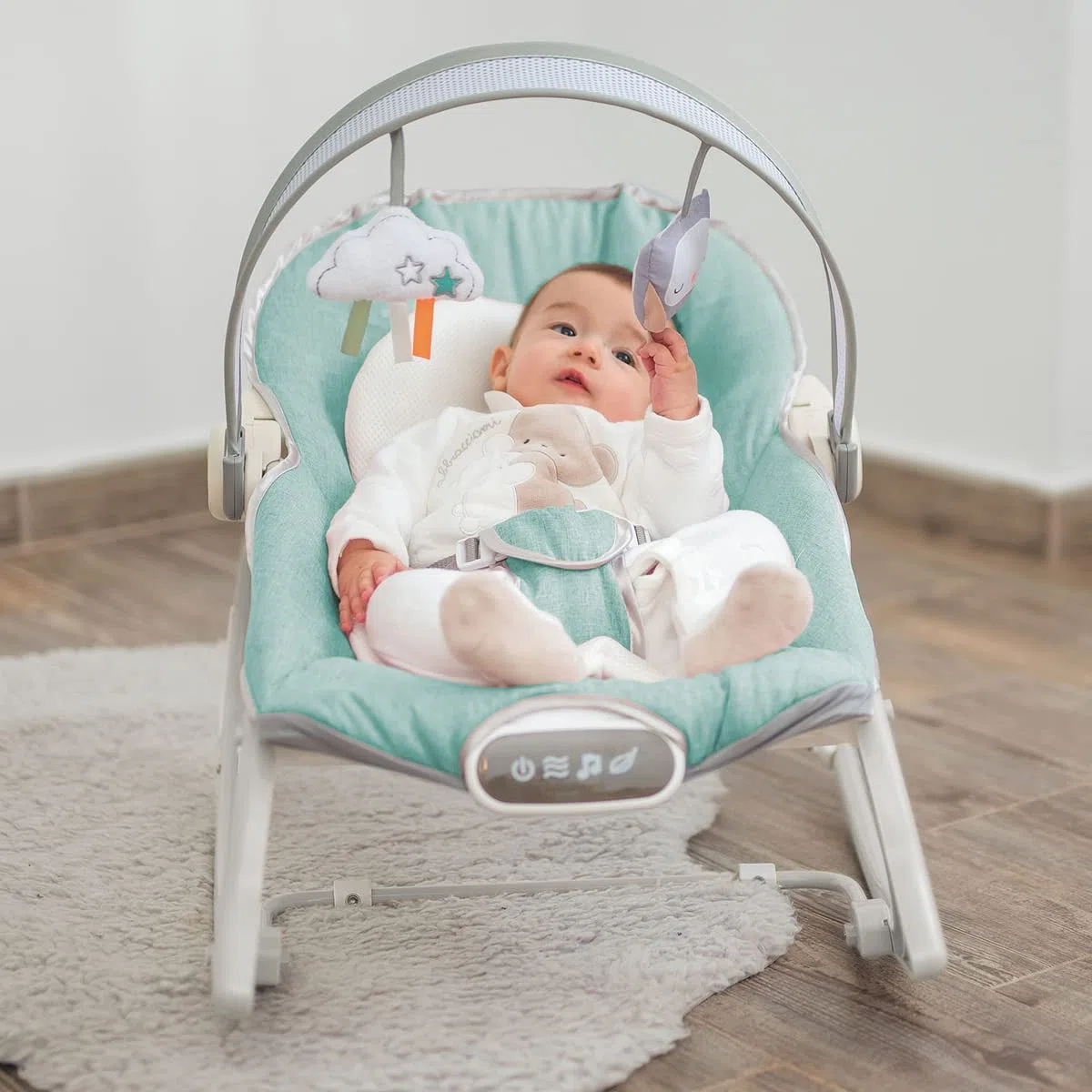 Olmitos- Hamaca multifunción para bebés - Hamaquita 2 en 1 con balancín Mecedora de 0 a 18 kg - vibración y Sonido - Incluye Arco de Juguetes (Menta)