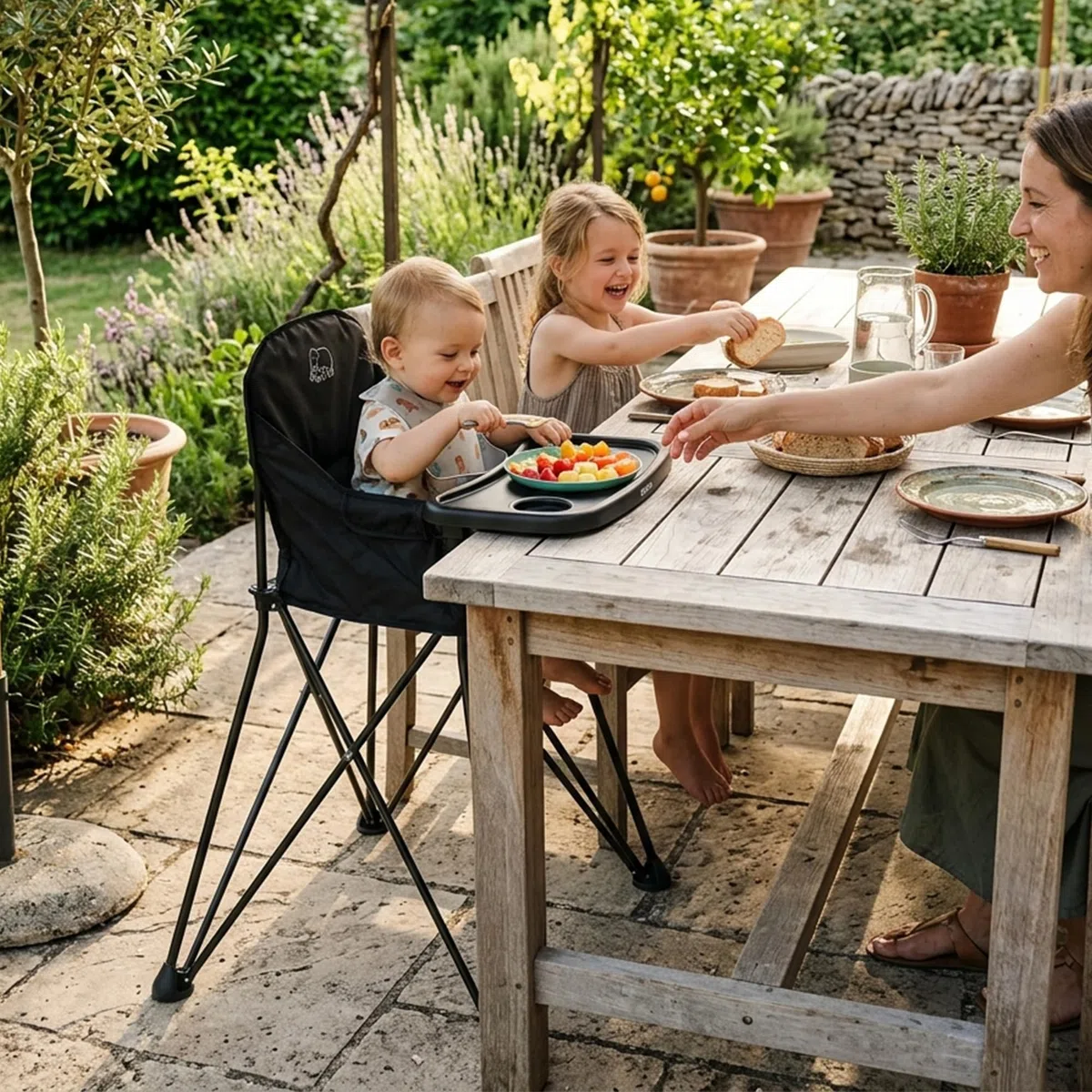Deryan Pop 'N Sit Trona Plegable con Asiento Incluido, Ligera y Estable, con Bandeja, Lavable, Negro, para Bebés a partir de 6 Meses