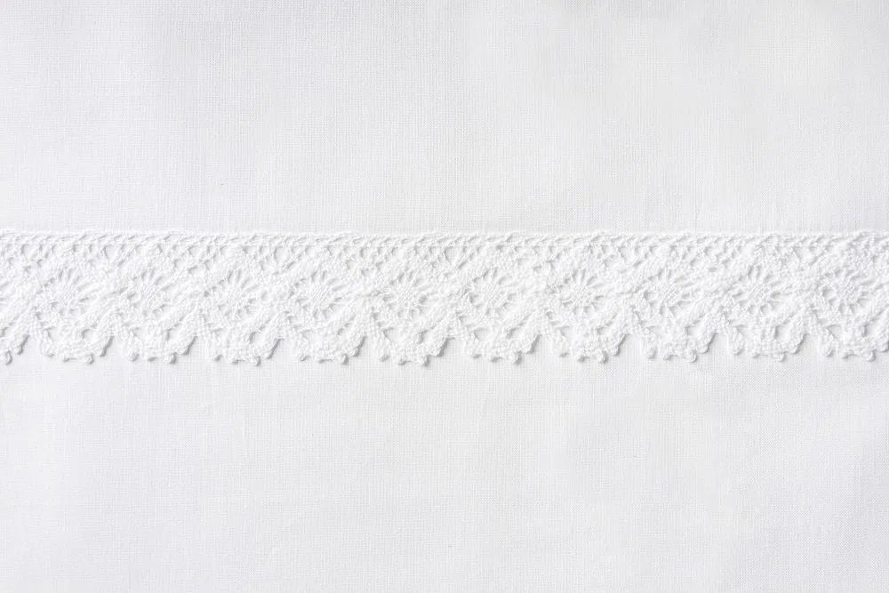 Vizaro - Edredón Med. 70x80cm + Almohada para Minicuna 50x80cm o Cuna de Colecho - 100% Algodón - Hecho UE - Bordado Blanco