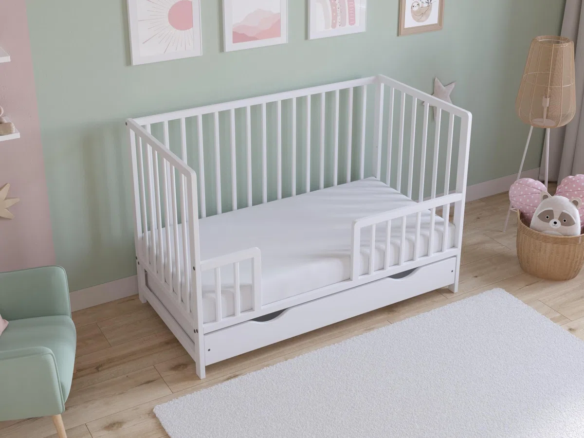 Love For Sleep Asher Cuna para Bebé 120x60 cm con Colchón de Espuma de Microfibra Acolchada – Cama Infantil de Madera Convertible en Cama para Niño con Cajón Grande y Barandilla Blanco