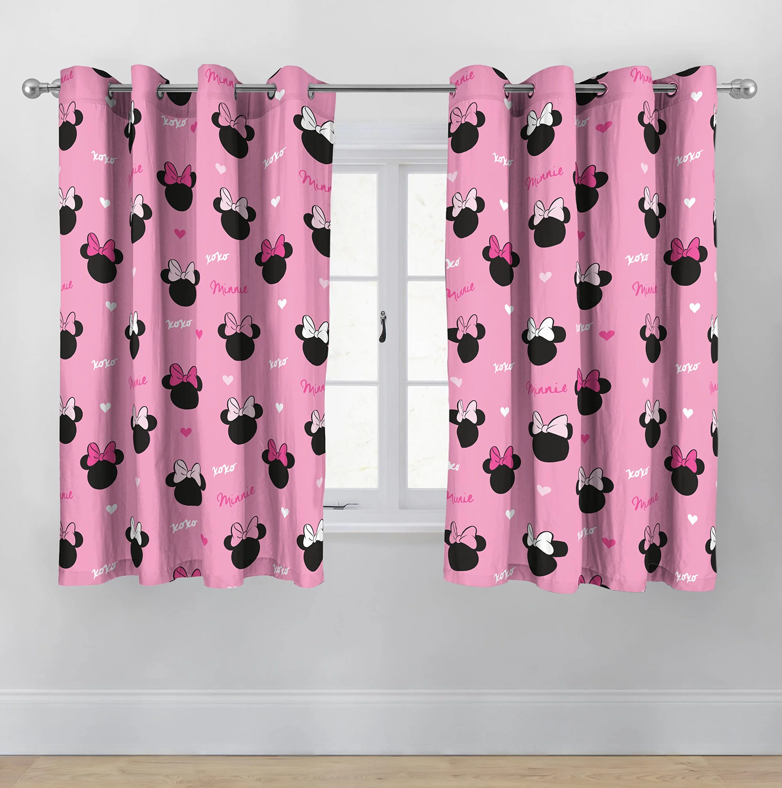 Jay Franco Disney Minnie Mouse Corazones y Amor Cortinas con Ojales 137cm x 168cm 2 Piezas