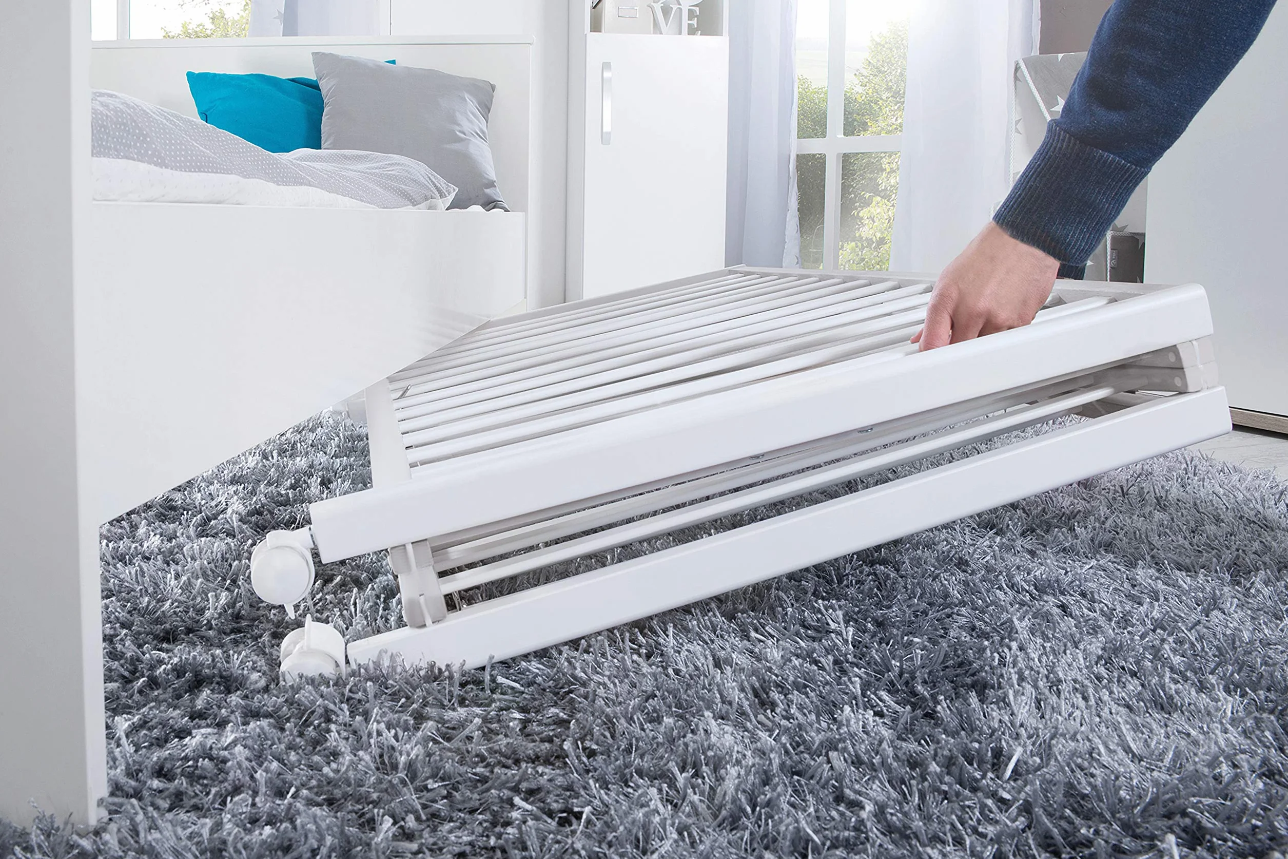 roba Baumann Cuna roba plegable 'Fold Up', cuna de 60x120 cm, cuna de madera blanca, cuna ajustable en altura a 3 posiciones, ahorra espacio y esta provista de ruedas con frenos