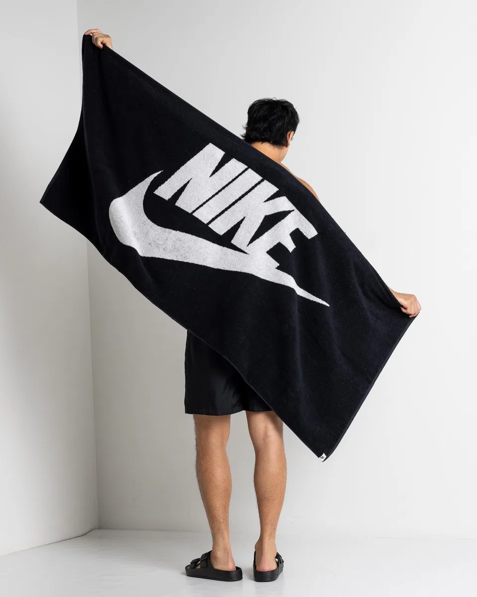 Nike Unisex Club Toalla de baño Black/White One Size