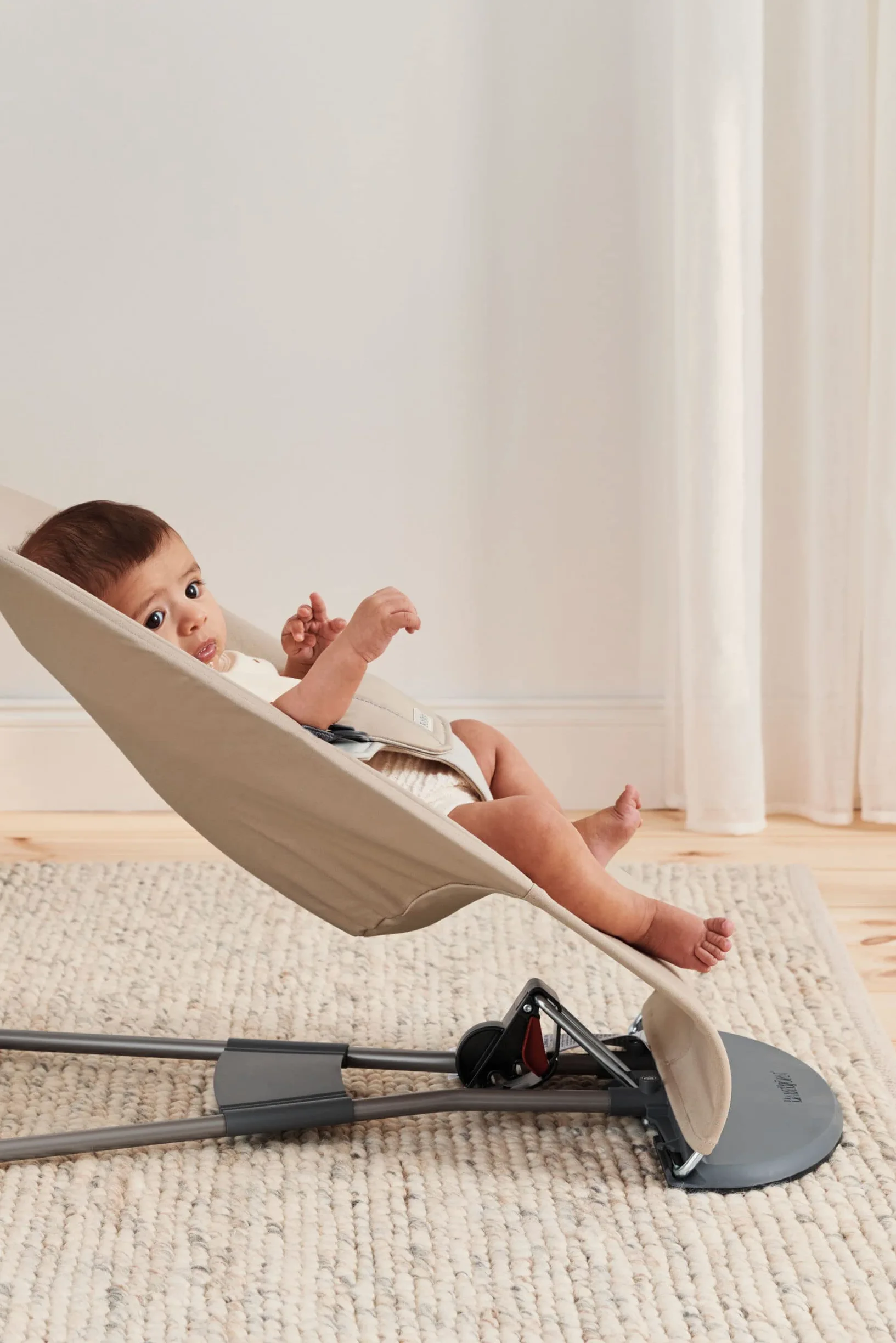 BabyBjörn Hamaca Balance Soft, Tejido, Caqui/Beige
